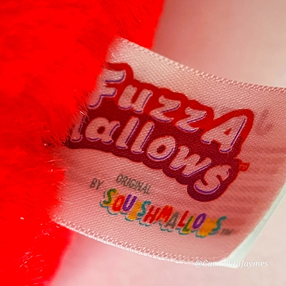 CAZLAN 🐦 Red Cardinal Fuzzamallow Original Squishmallow by Kelly Toy ☆ NWT ☆ - Picture 7 of 8